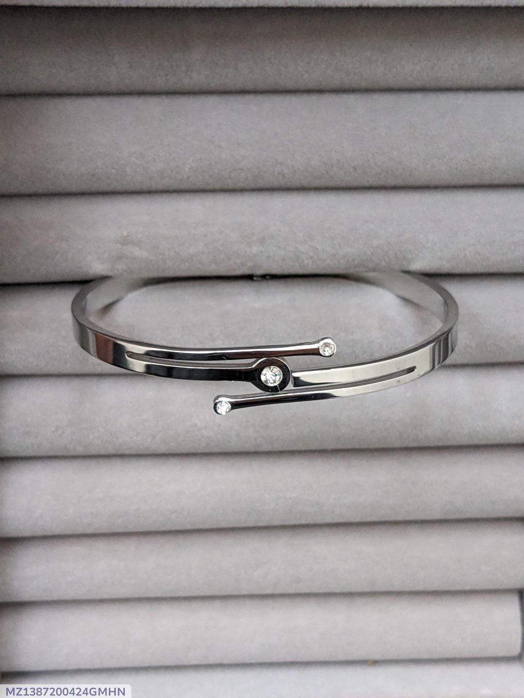 1 Pc Silver Plated Rhinestone Kara Bangle