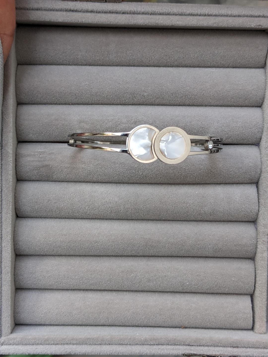1 Pc Silver Plated Rhinestone Kara Bangle