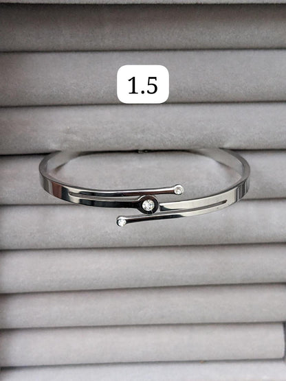 1 Pc Silver Plated Rhinestone Kara Bangle